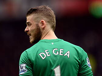 David De Gea signs a new contr...